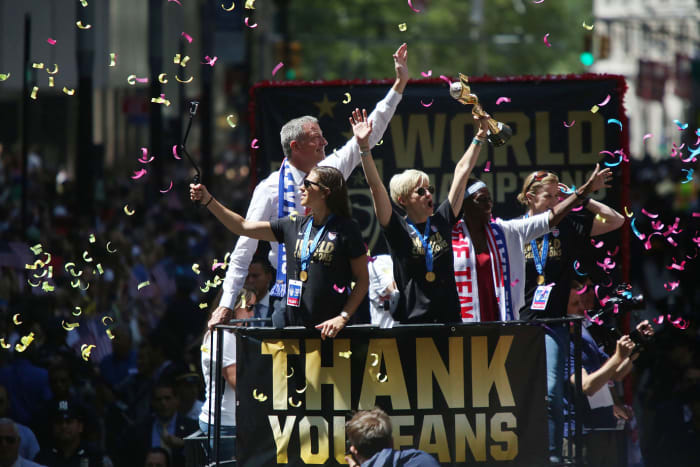 USWNT-parade-NYC-X159776_TK1_042.jpg